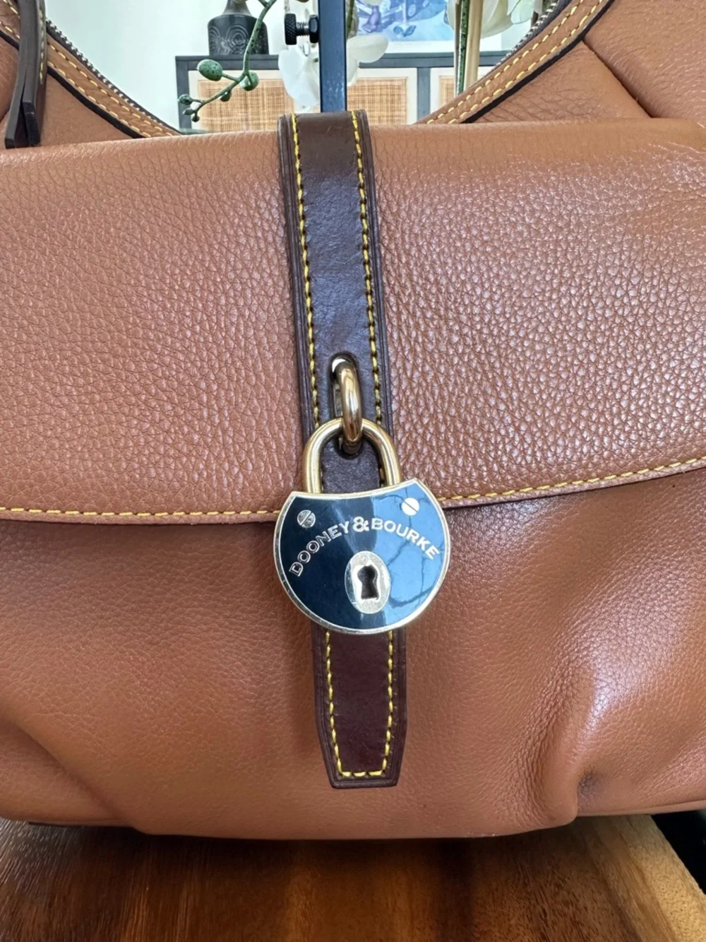 Dooney & Bourke Pebbled Leather Shoulder Bag Brown Tan Hobo Lock Logo Purse $398 - Picture 2 of 9